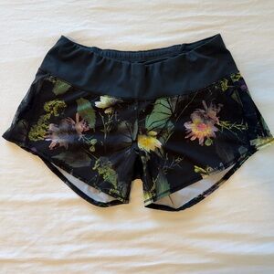 Oiselle Black Floral Pattern Shorts